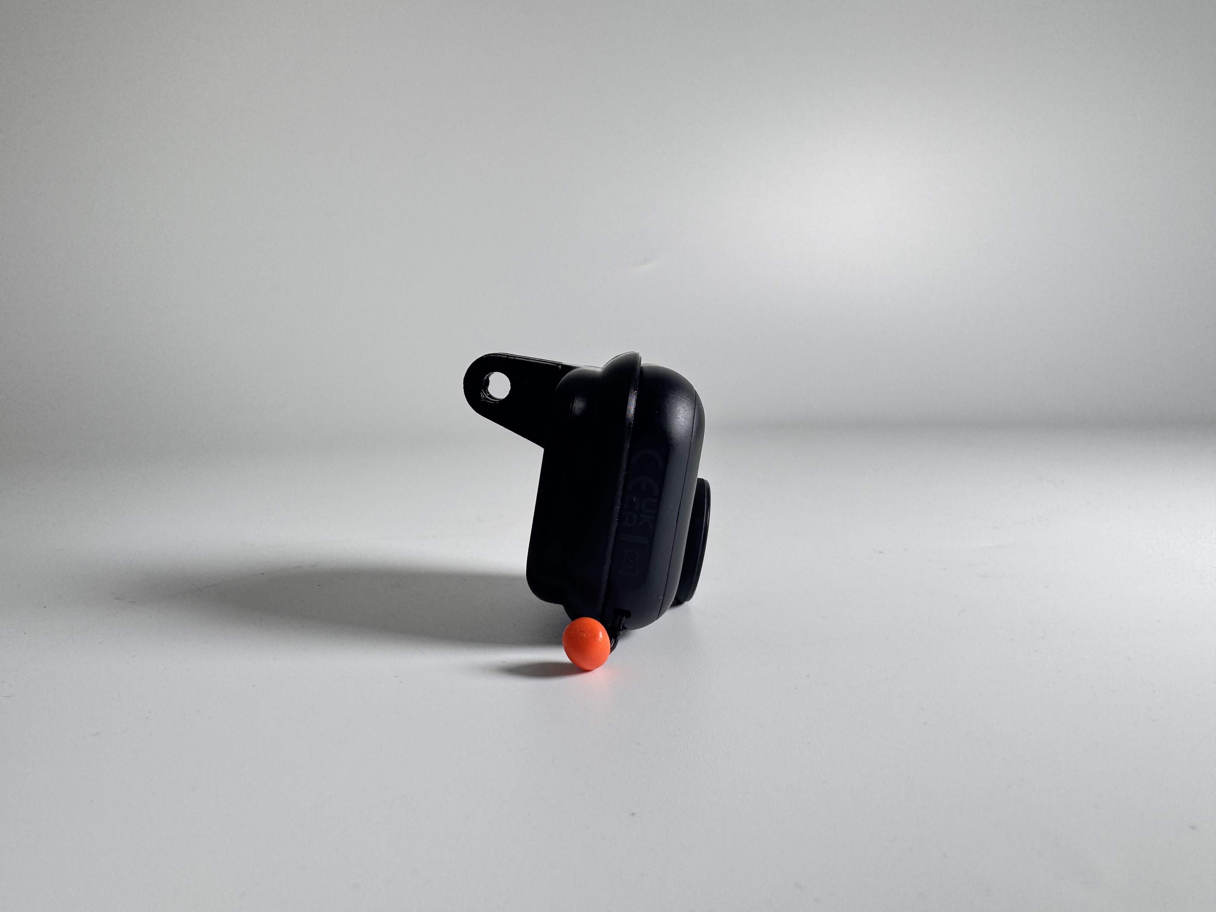 Prindere Magnetică Quick-Release-Dual-Orientation Insta360 GO Ultra